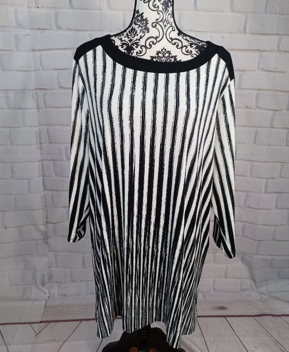 Chico's womens striped print easy wear stretch knit popover top size 3 b11